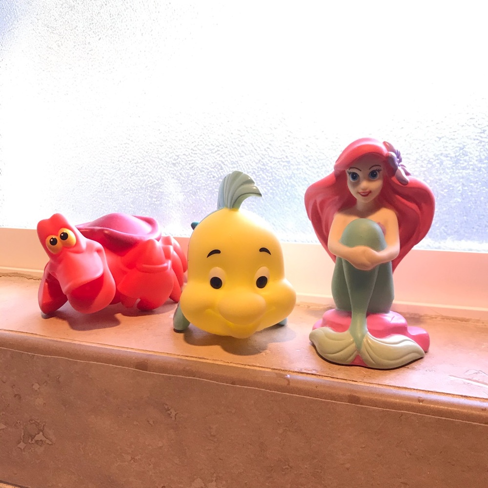Bath toys